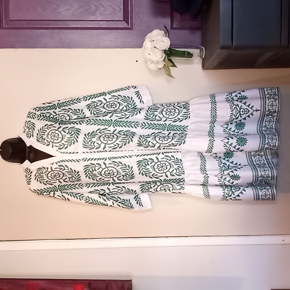 White and Green Dress Size Small